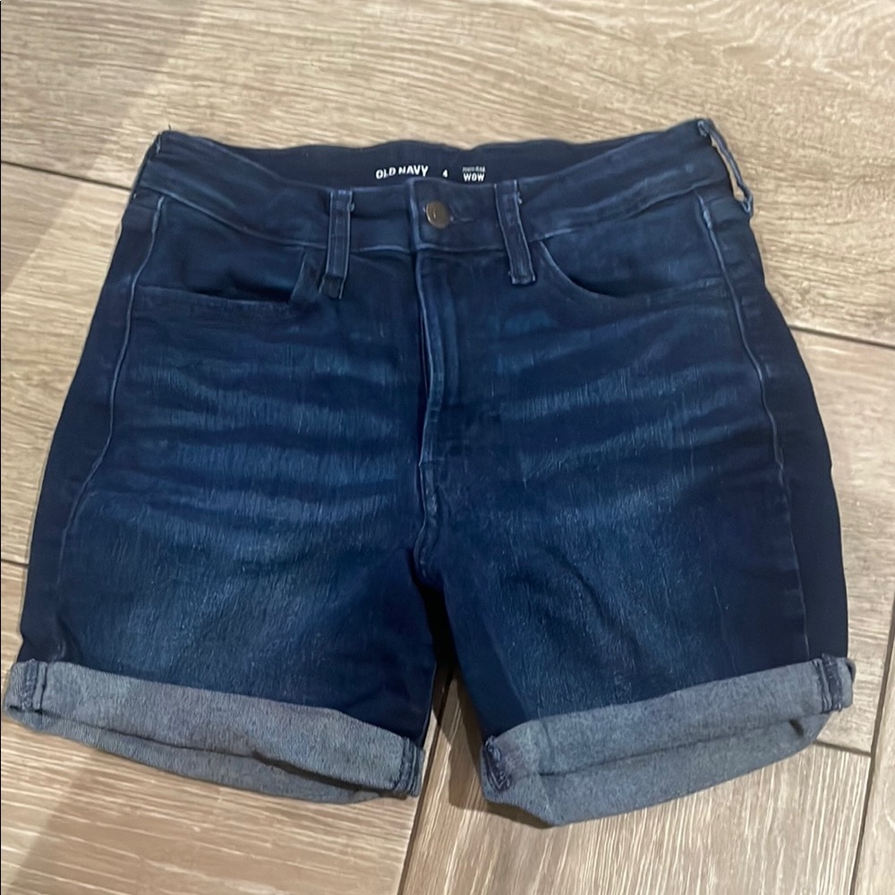 Old Navy Blue Jean Shorts Mid-Length Rolled Hems (B)